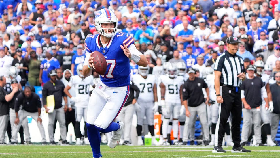 NFL: Las Vegas Raiders at Buffalo Bills