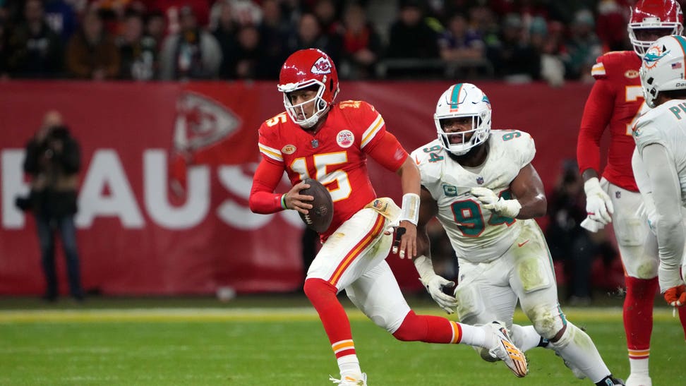 NFL: Frankfurt Games-Miami Dolphins at Kansas City Chiefs