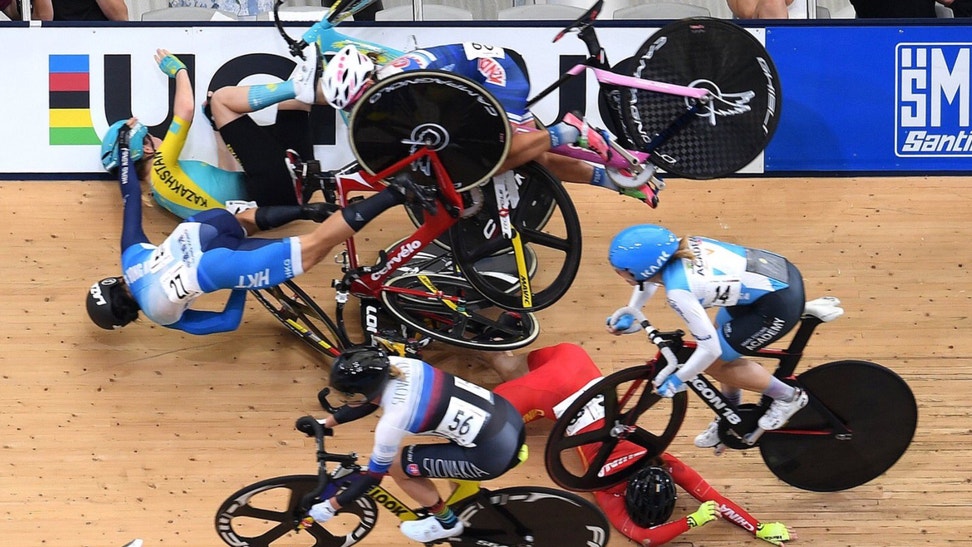 Cycling Crash At Commonwealth Games Puts Multiple Riders In Hospital