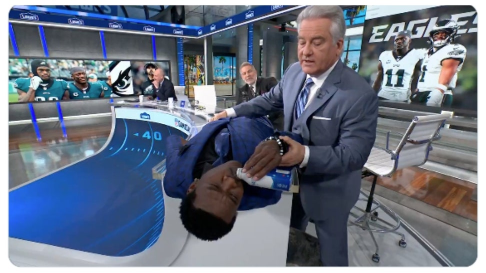 Upside Down Michael Irvin Has Hiccups Cured In Real-Time Thanks To Steve Mariucci