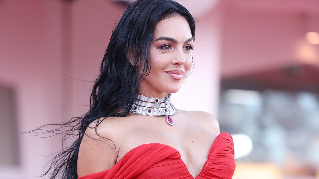 Iranian Newspaper Edits Model Georgina Rodriguez's Butt