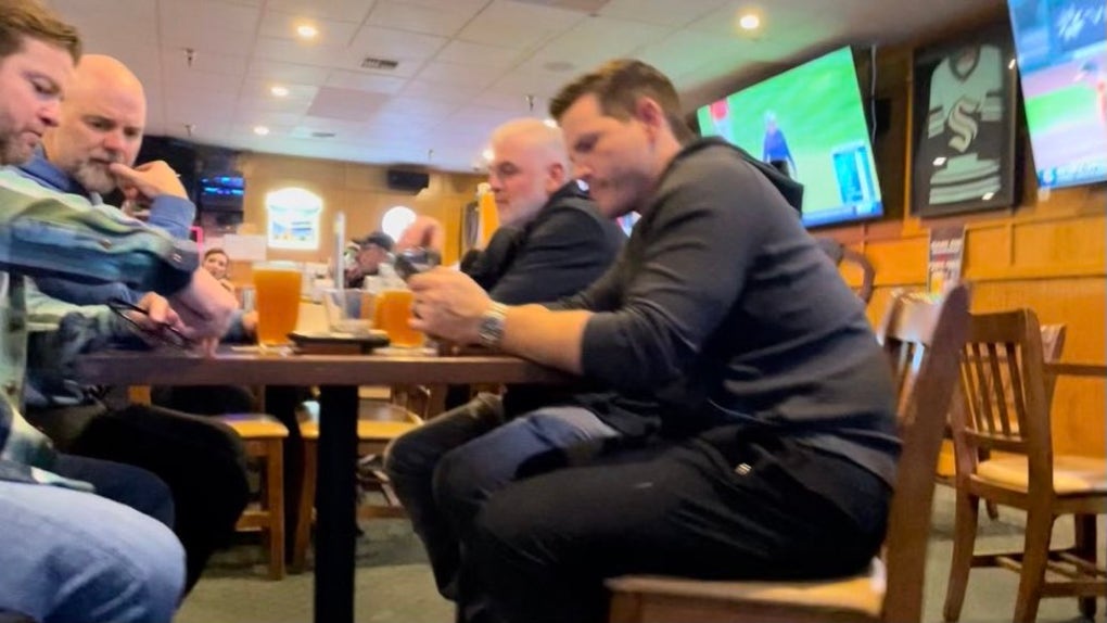 New Seattle OC Ryan Grubb has beers with Seahawks head coach Mike Macdonald and the GM  Via: Justin Monwai @J_mo7