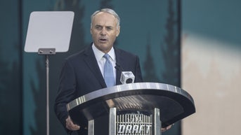 Rob Manfred robo umps
