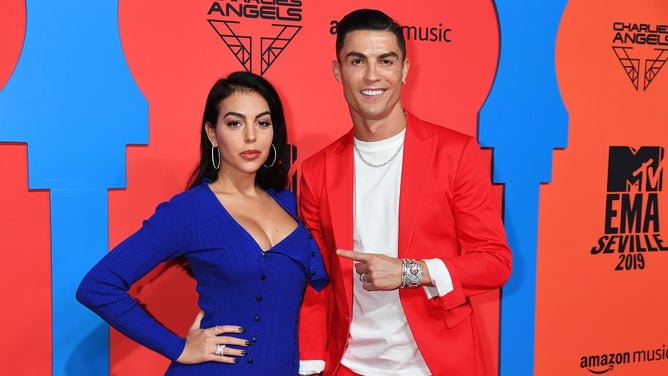 Cristiano Ronaldo Model Girlfriend Georgina Rodriguez Booty Edit