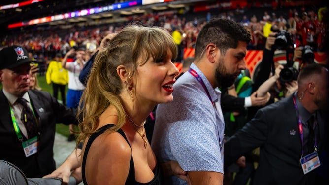 Taylor Swift reportedly not attending Super Bowl parade. (Credit: Mark J. Rebilas-USA TODAY Sports)