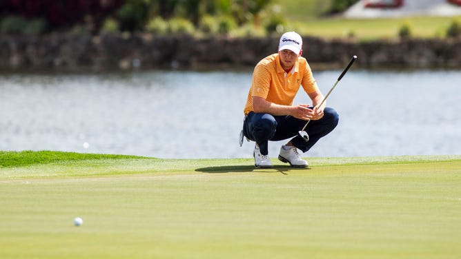 Daniel Berger lining up a putt at the 2015 Honda Classic at PGA National. 