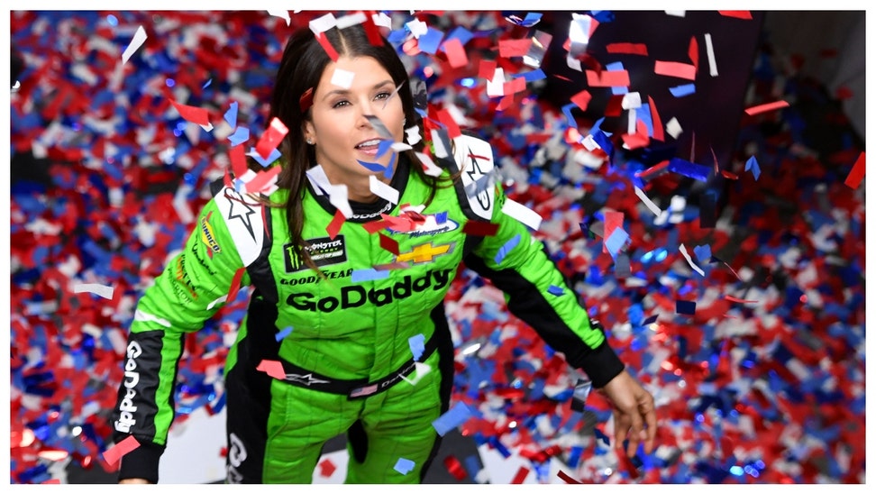Daytona 500 live updates aren't great, so let's black out with Danica Patrick.