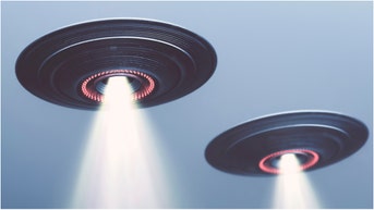 Oil rig workers allegedly captured incredible UFO photos. Take a look at the photos. What is the truth? (Credit: Getty Images Creatives)