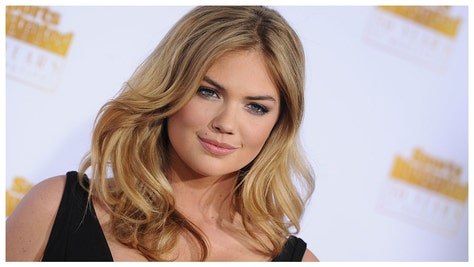 Kate Upton gets Justin Verlander and baseball fans fired up for baseball season from the pool. 