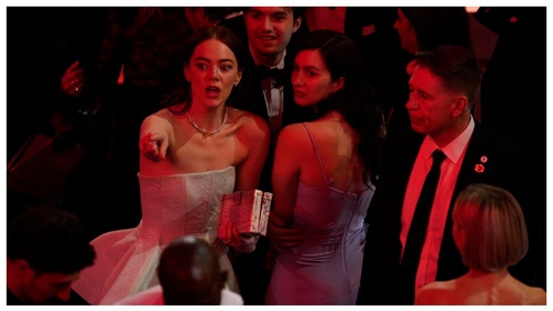 Emma Stone was caught on video maybe calling Jimmy Kimmel a prick at the Oscars, but did she? You tell us. 