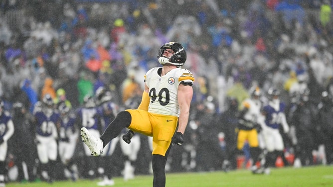 Pittsburgh Steelers LB T.J. Watt reacts after sacking Baltimore Ravens QB Tyler Huntley at M&T Bank Stadium in Maryland. (Tommy Gilligan-USA TODAY Sports)