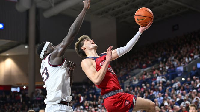 St. Mary's Gaels SG Aidan Mahaney attacks the basket vs. the Gonzaga Bulldogs at McCarthey Athletic Center. (James Snook-USA TODAY Sports)