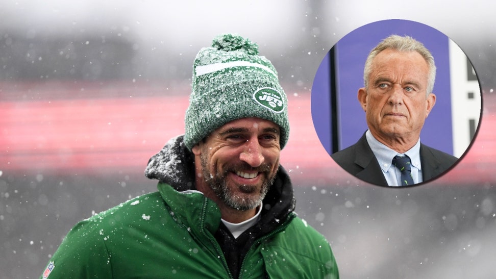 Packers Fan Predicted Aaron Rodgers' VP Run The Day He Was Traded To Jets