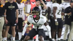 Colorado DB Cormani McClain plans to enter the transfer portal after signing with Deion Sanders in 2023