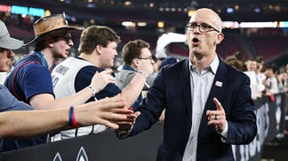 Dan Hurley said that he sounded like a 'Donkey' while trying to be evasive about Kentucky opening. 