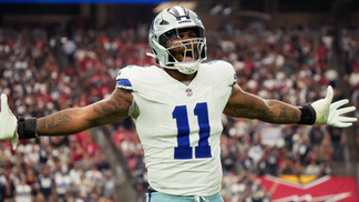 Micah Parsons Trades Gut Punches With Pro Boxer AJ Graham