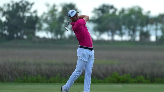 Justin Thomas plays from the 18th fairway during the 2nd round of the 2024 RBC Heritage. (David Yeazell-USA TODAY Sports)