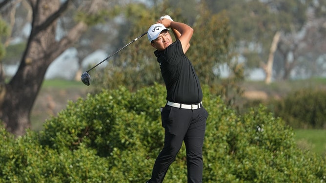 Kevin Yu hits his tee shot during the final round of the 2024 Farmers Insurance Open golf tournament at Torrey Pines in San Diego. (Ray Acevedo-USA TODAY Sports)