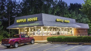tennessee man waffle house robbery fell through hotel ceiling