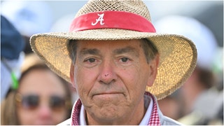 Nick Saban took his first photo on an iPhone at the age of 72, his daughter posted. See the photo. (Credit: Getty Images)