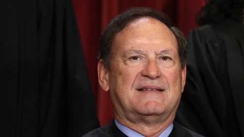 Samuel Alito flag