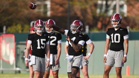 Alabama Crimson Tide QB Jalen Milroe warms up during offseason practice in Tuscaloosa. (Gary Cosby Jr./Tuscaloosa News/USA TODAY NETWORK)