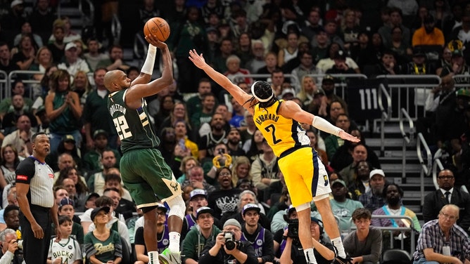 Milwaukee Bucks SF Khris Middleton shoots a fadeaway over Indiana Pacers PF Obi Toppin in Game 5 of the 1st round for the 2024 NBA playoffs at Fiserv Forum in Wisconsin. (Jeff Hanisch-USA TODAY Sports)