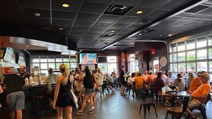 Tennessee and Texas A&M fans takeover Omaha, as the College World Series national championship series begins Saturday night. Via: Trey Wallace
