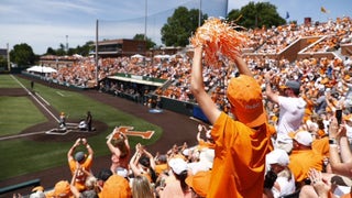 Tennessee and Evansville will go one more round tonight in Knoxville for a spot in the College World Series 

Via: Tennessee Athletics
