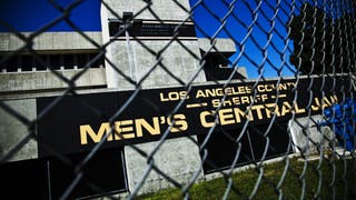Los Angeles Jail Guards Too Busy Watching Explicit OnlyFans Video To Notice Noose In Inmate's Cell
