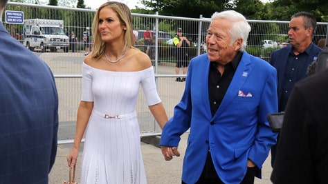 Robert Kraft and 50-year-old Dana Blumberg dominated Tom Brady's big night on Wednesday. 