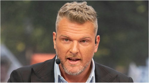 Pat McAfee reportedly doesn't have a contract signed yet to return to College GameDay. Will McAfee return to the show? (Credit: Getty Images)