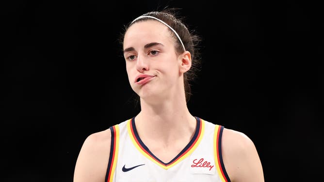 Caitlin Clark #22 of the Indiana Fever reacts against the New York Liberty during the first half at Barclays Center on June 02, 2024 in New York City. (Photo by Luke Hales/Getty Images)