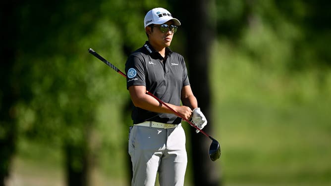 Following an injury to his caddie, C.T. Pan called on a fan at the Canadian Open to take over and carry his bag for the final round.