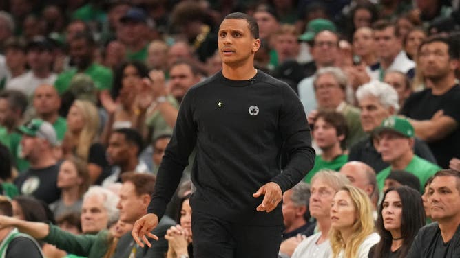 A Yahoo Sports writer tried to bait Boston Celtics head coach Joe Mazzulla into a racism discussion and got angry when the coach didn't oblige.