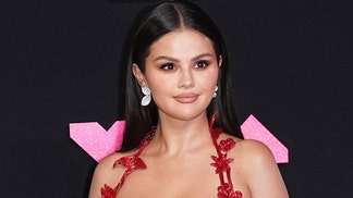 selena gomez cleavage white robe