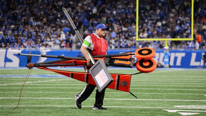 The NFL announced a deal with Sony and part of the partnership includes technology that could make the chain gang obsolete in first-down measurements.