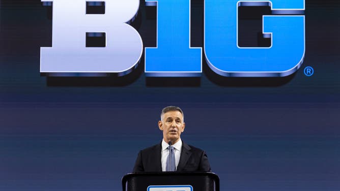 Tony Petitti Is 'Comfortable 'With Big Ten Roster, While Oregon Makes A ...