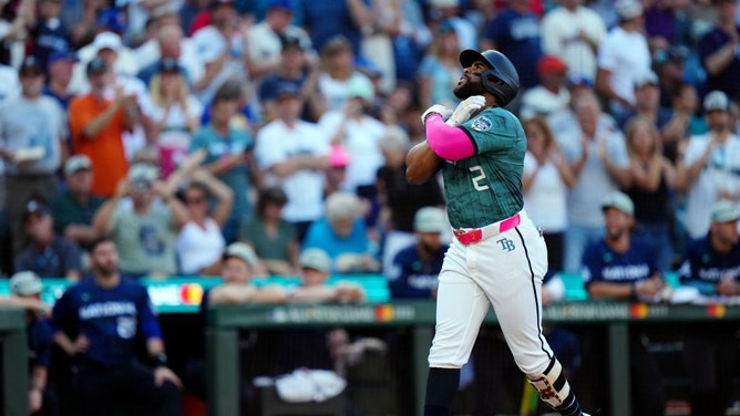 Tampa Bay Rays 3B Yandy Díaz rounds the bases after hitting a solo home run in the 2023 MLB All-Star Game at T-Mobile Park in Seattle, Washington. (Daniel Shirey/MLB Photos via Getty Images)
