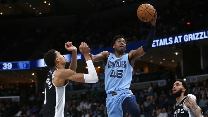 Memphis Grizzlies SF GG Jackson goes to the basket on San Antonio Spurs C Victor Wembanyama at FedExForum in Tennessee. (Petre Thomas-USA TODAY Sports)