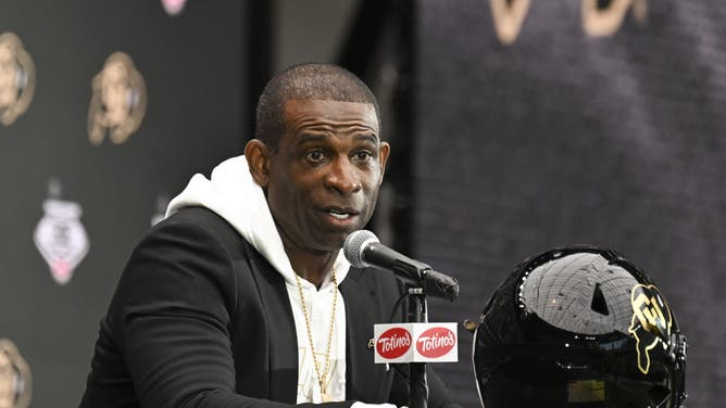 Deion Sanders (Credit: Candice Ward-USA TODAY Sports)