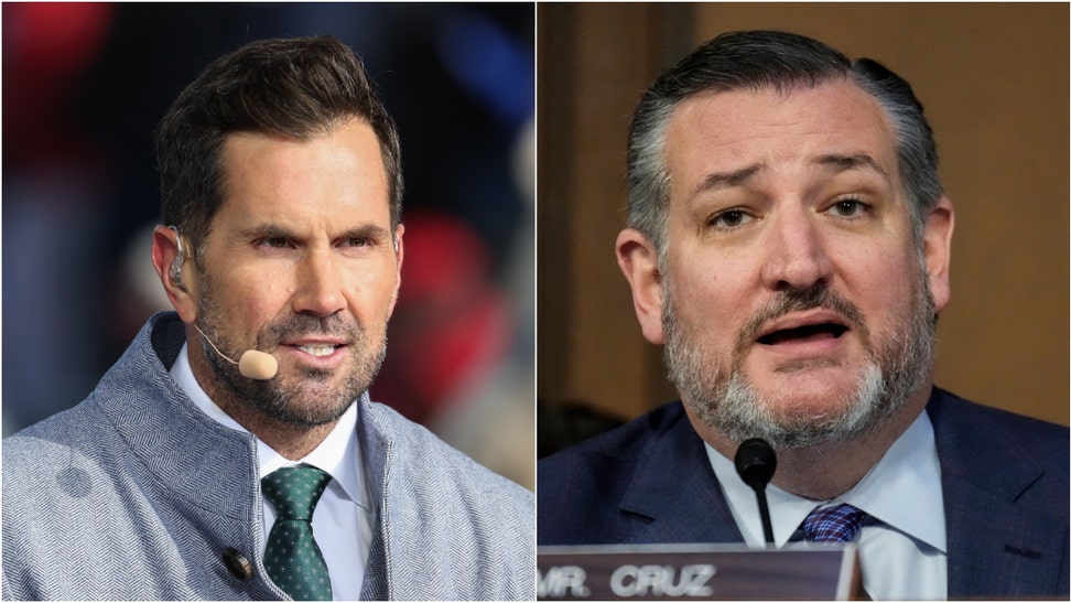 Matt Leinart attacked by idiots for taking photo with Ted Cruz. (Credit: Getty Images)