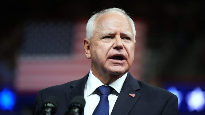 Tim Walz (Photo by Andrew Harnik/Getty Images)