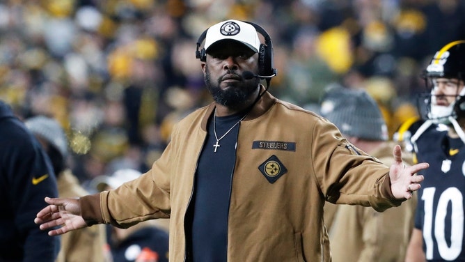 Steelers head coach Mike Tomlin on the sidelines against the Tennessee Titans at Acrisure Stadium in Pittsburgh. (Charles LeClaire-USA TODAY Sports)