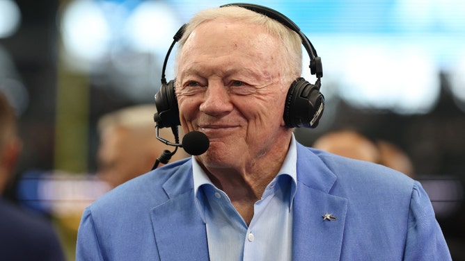 Jerry Jones Goes On Profanity-Filled Rant On Why He's Best Suited As Cowboys GM