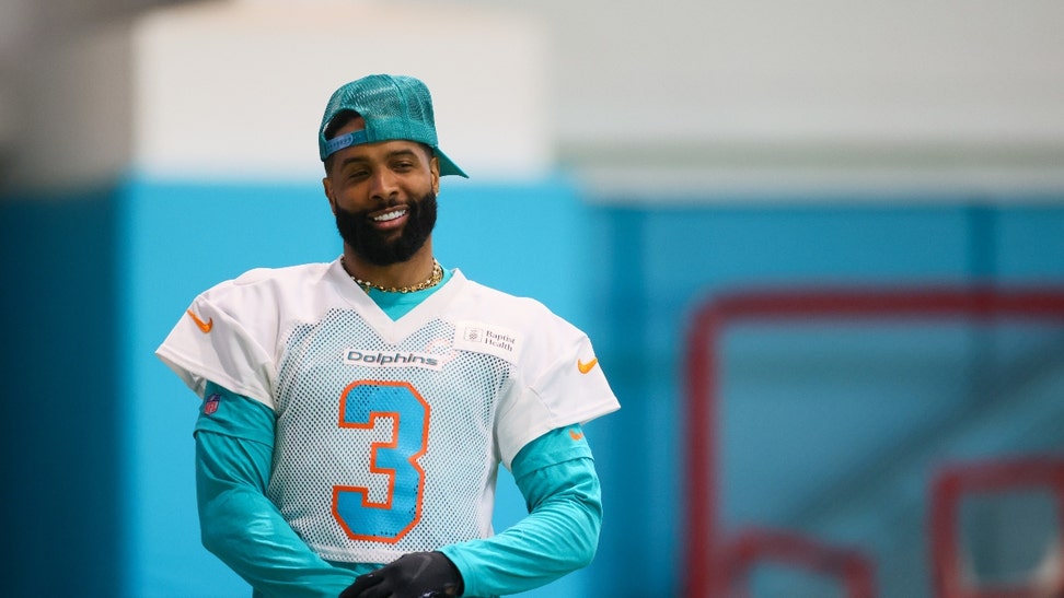 Odell Beckham Jr. Off To A Hot Start In Miami Already Calling Out Dolphins Fans