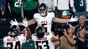 drake london sofia gabay taunt eagles fans