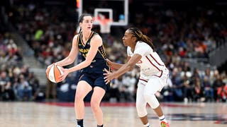 WASHINGTON, DC - SEPTEMBER 19: Caitlin Clark #22 of the Indiana Fever handles the ball in the first quarter against Ariel Atkins #7 of the Washington Mystics at Capital One Arena on September 19, 2024 in Washington, DC. NOTE TO USER: User expressly acknowledges and agrees that, by downloading and or using this photograph, User is consenting to the terms and conditions of the Getty Images License Agreement. (Photo by Greg Fiume/Getty Images)