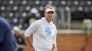 Lane Kiffin was praising the relationship he has with Jaxson Dart, but also sending a message to recruits. But was there a subtle jab at Auburn?