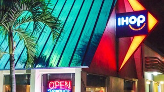 brawl miami beach ihop arrest